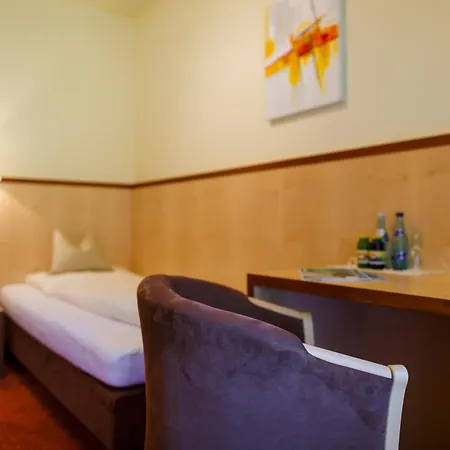 Seehotel Vinzenz 4* Velden am Woerthersee