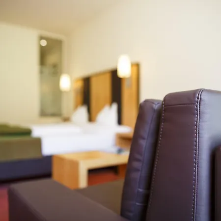 Seehotel Vinzenz 4* フェルデン・アム・ヴェルターゼー